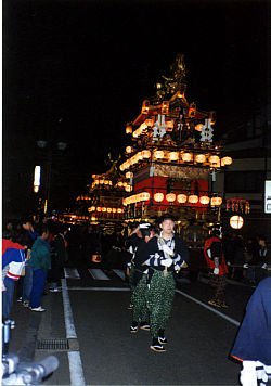三番叟（神楽台についで２番目に巡幸）